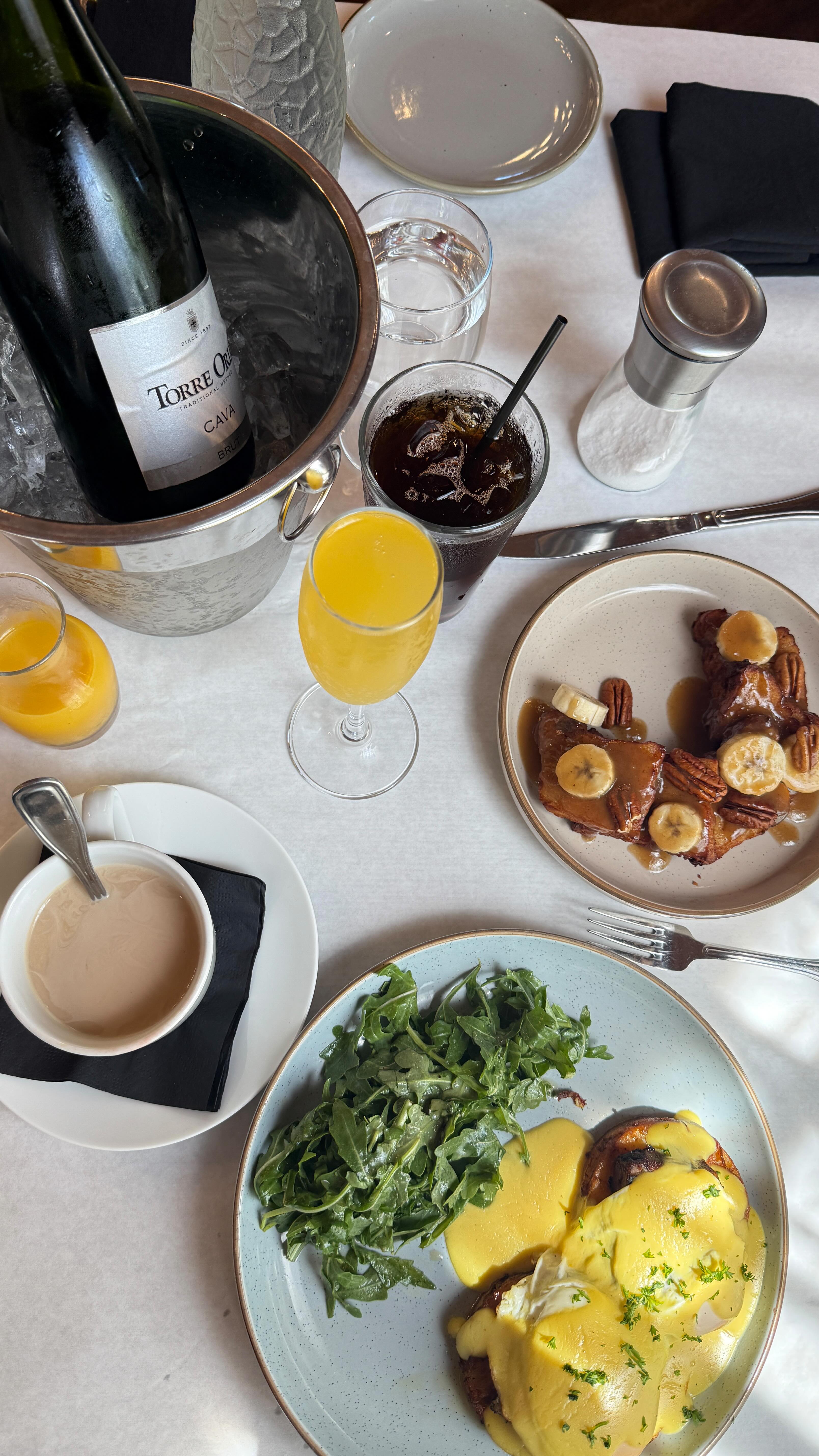 Brunch spread overhead
