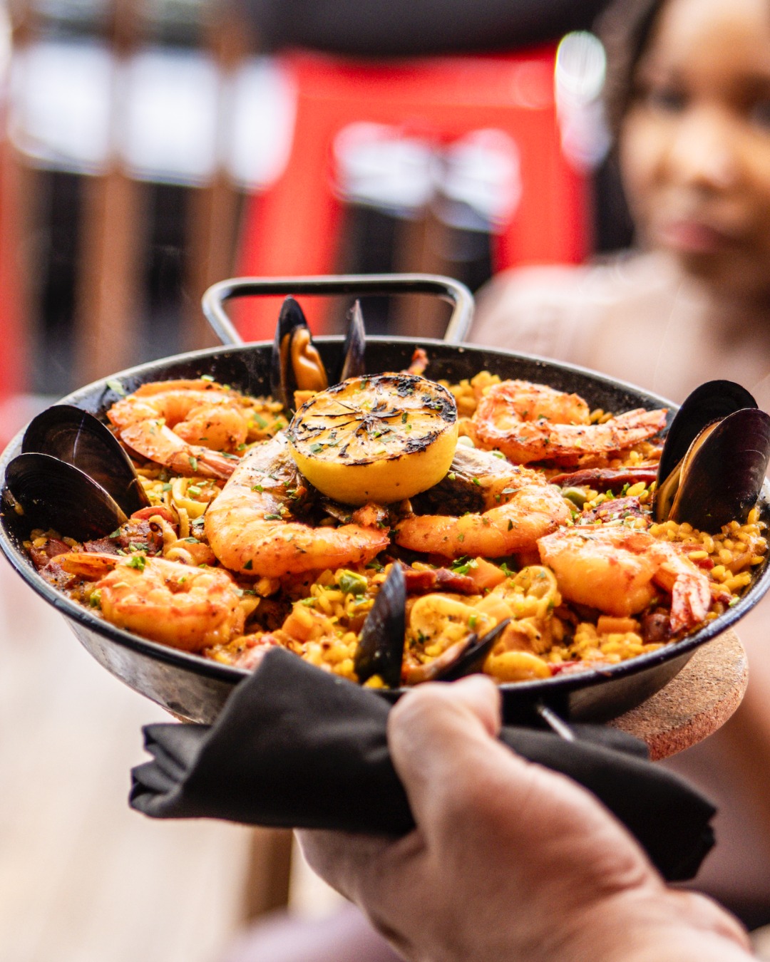 Paella service at the table